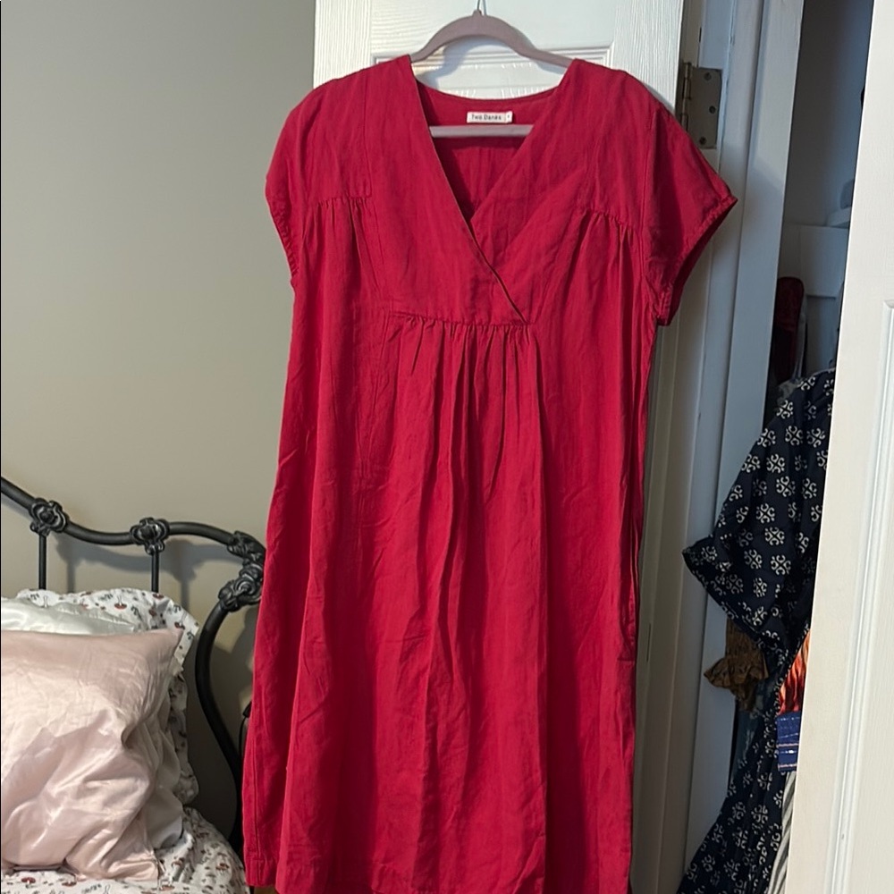 Pink Linen Pleated Midi Sundress with V-Neck and Flutter Sleeves